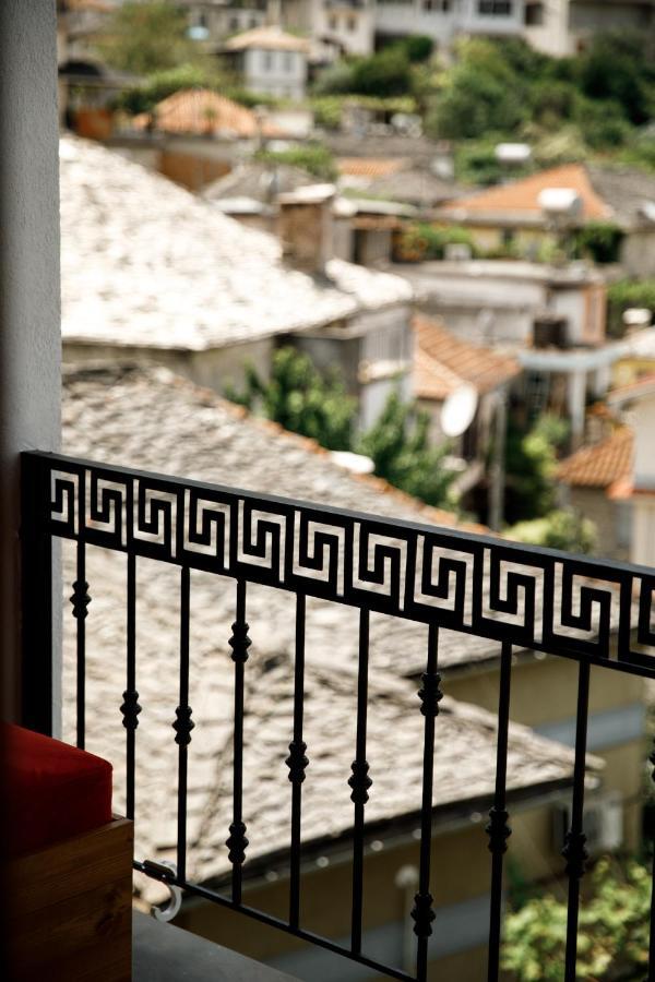 Hotel Sarajet 1821 Gjirokastër Extérieur photo