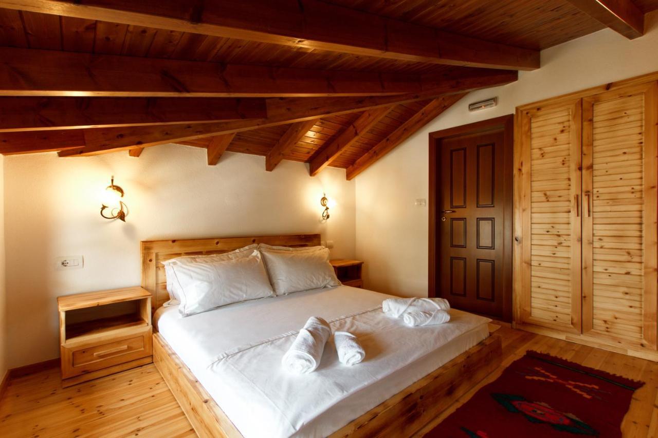 Hotel Sarajet 1821 Gjirokastër Extérieur photo