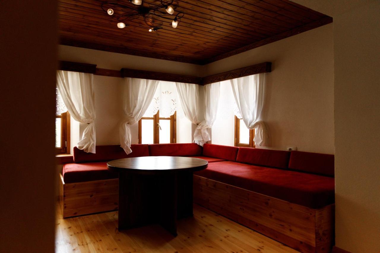 Hotel Sarajet 1821 Gjirokastër Extérieur photo