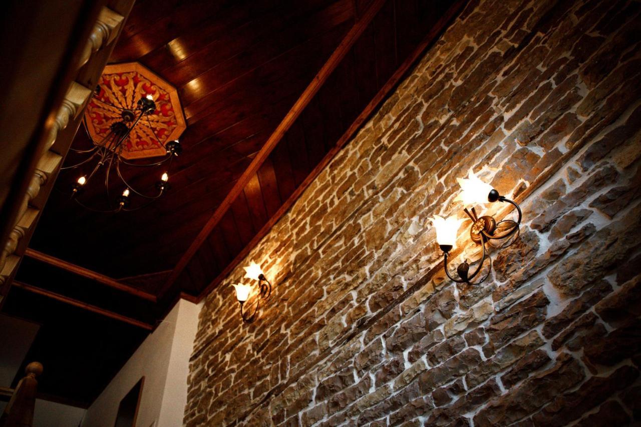 Hotel Sarajet 1821 Gjirokastër Extérieur photo
