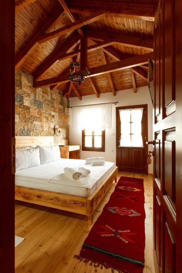 Hotel Sarajet 1821 Gjirokastër Extérieur photo