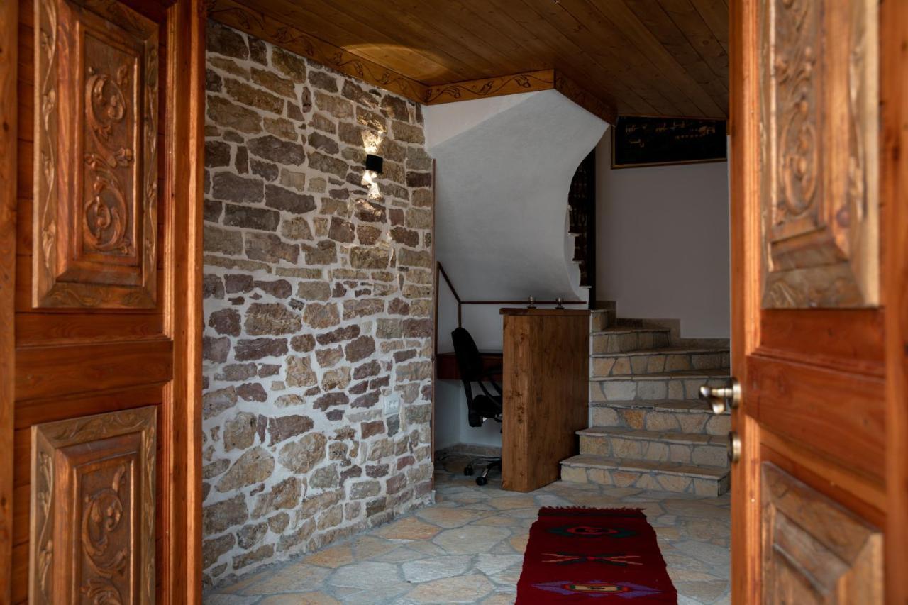 Hotel Sarajet 1821 Gjirokastër Extérieur photo