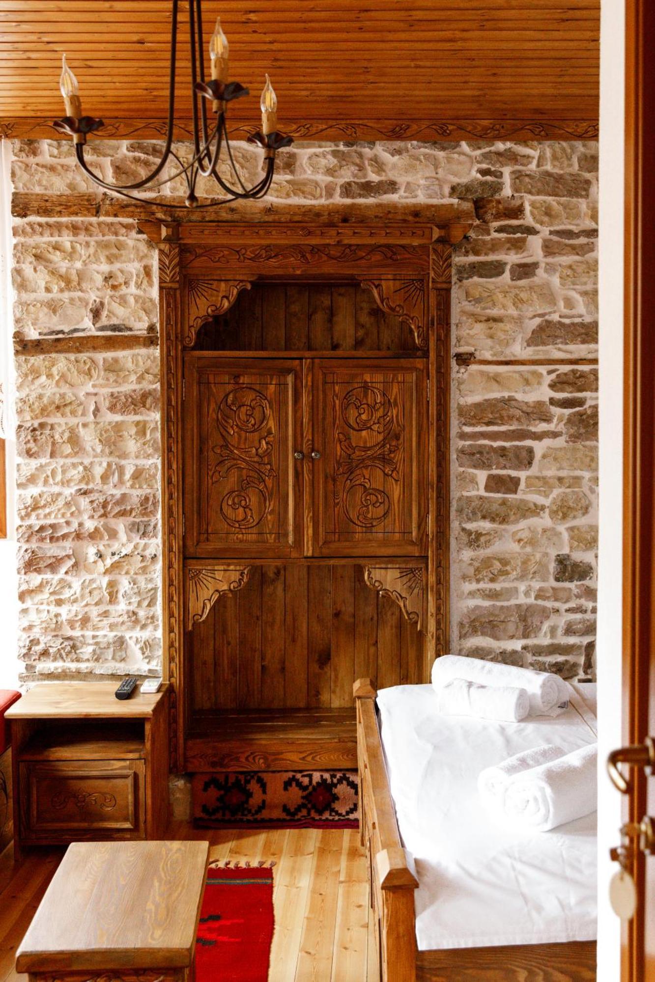 Hotel Sarajet 1821 Gjirokastër Extérieur photo